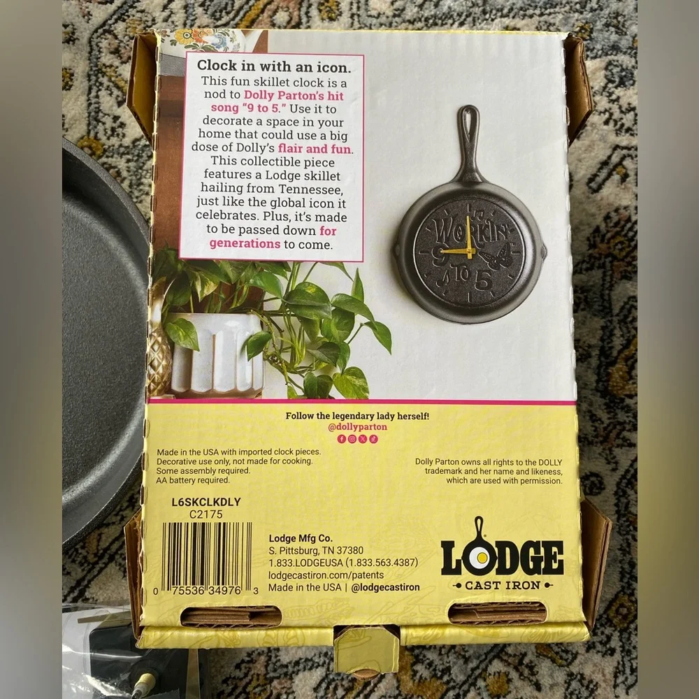 Lodge Cast Iron Skillet Wall Clock